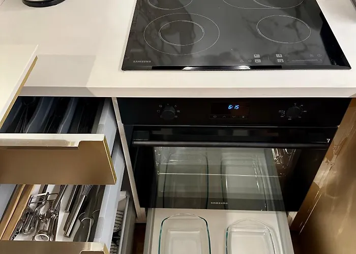 Designer In The Heart Of Apartment *